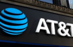Two Months In, Even AT&T Employees Doubt the Company’s Guarantee Two Months In, Even AT&T Employees Doubt the Company's Guarantee